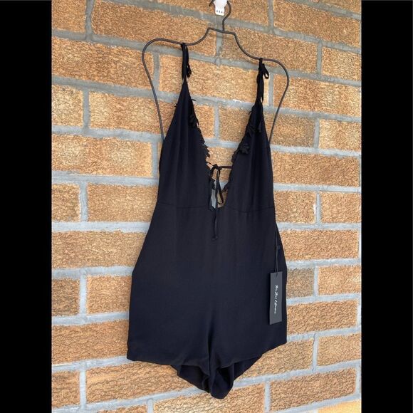 For Love and Lemons garden isle romper small - Picture 9 of 15